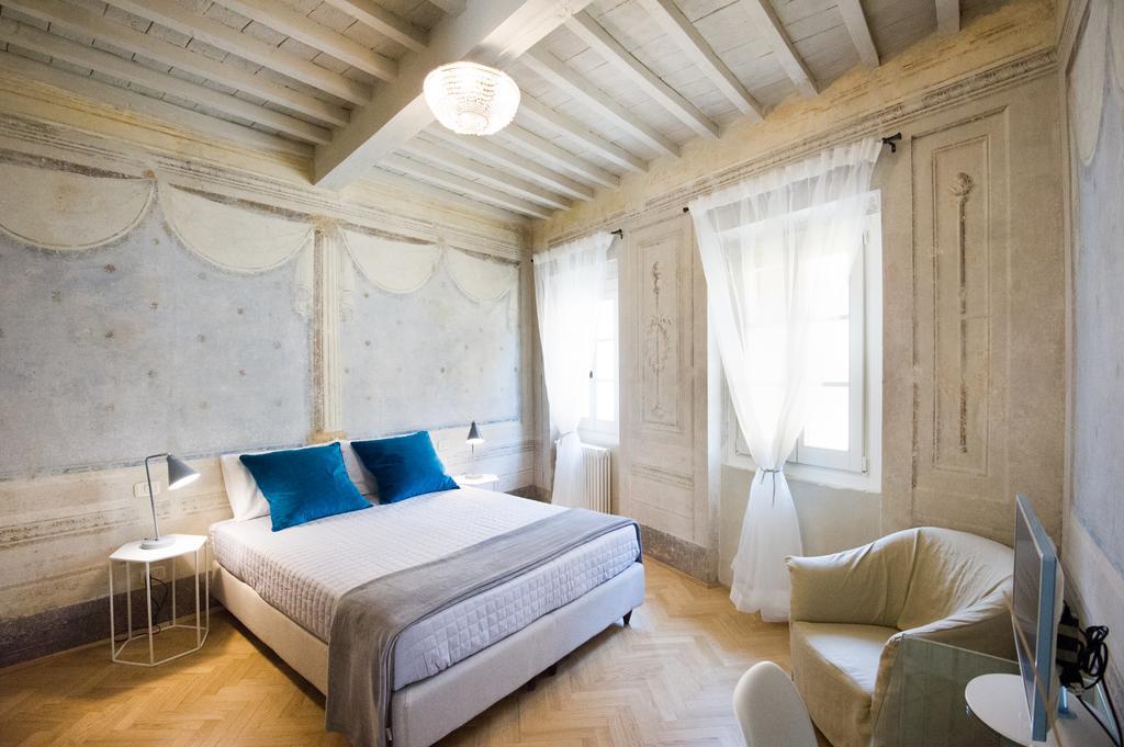 Il Piccolo Cavour Charming House B&B Arezzo Exterior photo