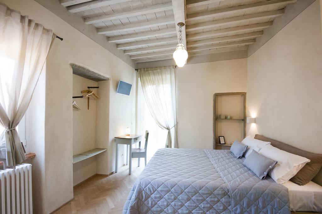 Il Piccolo Cavour Charming House B&B Arezzo Exterior photo