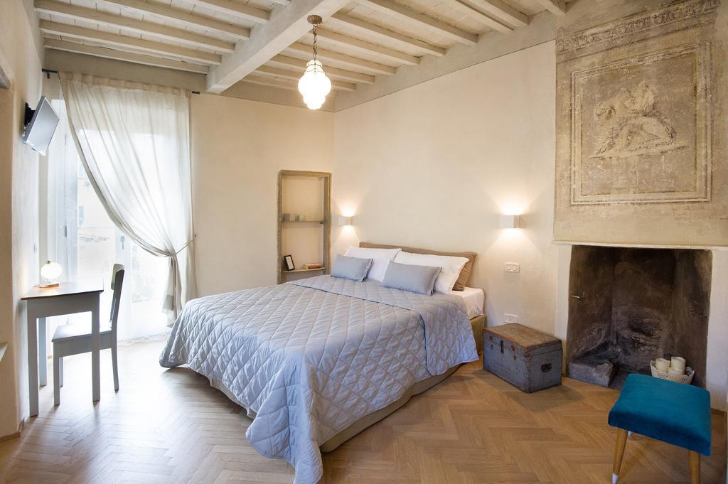 Il Piccolo Cavour Charming House B&B Arezzo Exterior photo