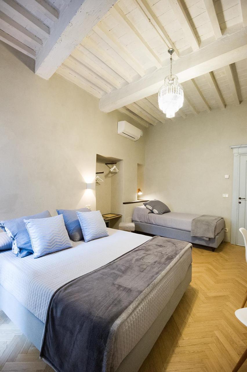 Il Piccolo Cavour Charming House B&B Arezzo Exterior photo