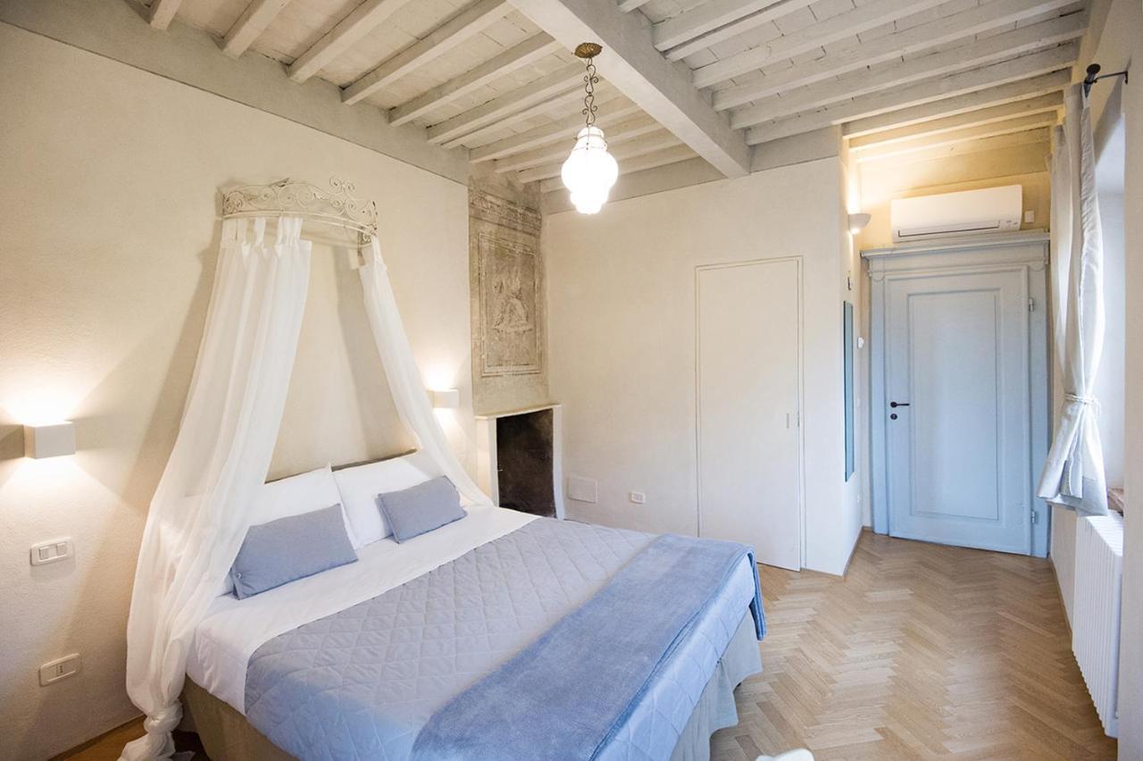 Il Piccolo Cavour Charming House B&B Arezzo Exterior photo